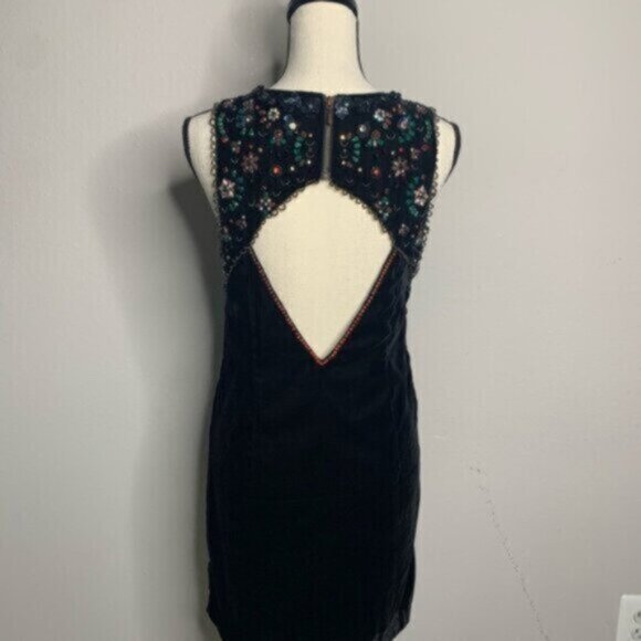 Vintage Beaded Black Velvet Mini Dress Floral Embellished Cocktail Mini Dress - Picture 12 of 17